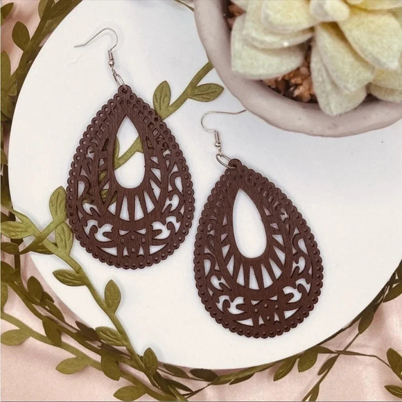 Boho Wooden Teardrop Earrings | Lightweight Statement Dangle Jewelry - Picture 2 of 3